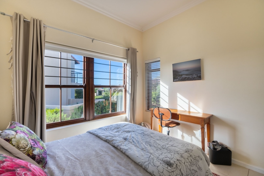 3 Bedroom Property for Sale in Whale Rock Gardens Western Cape